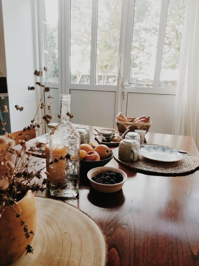 Maison D'Hotes La Grange 萨莱 外观 照片