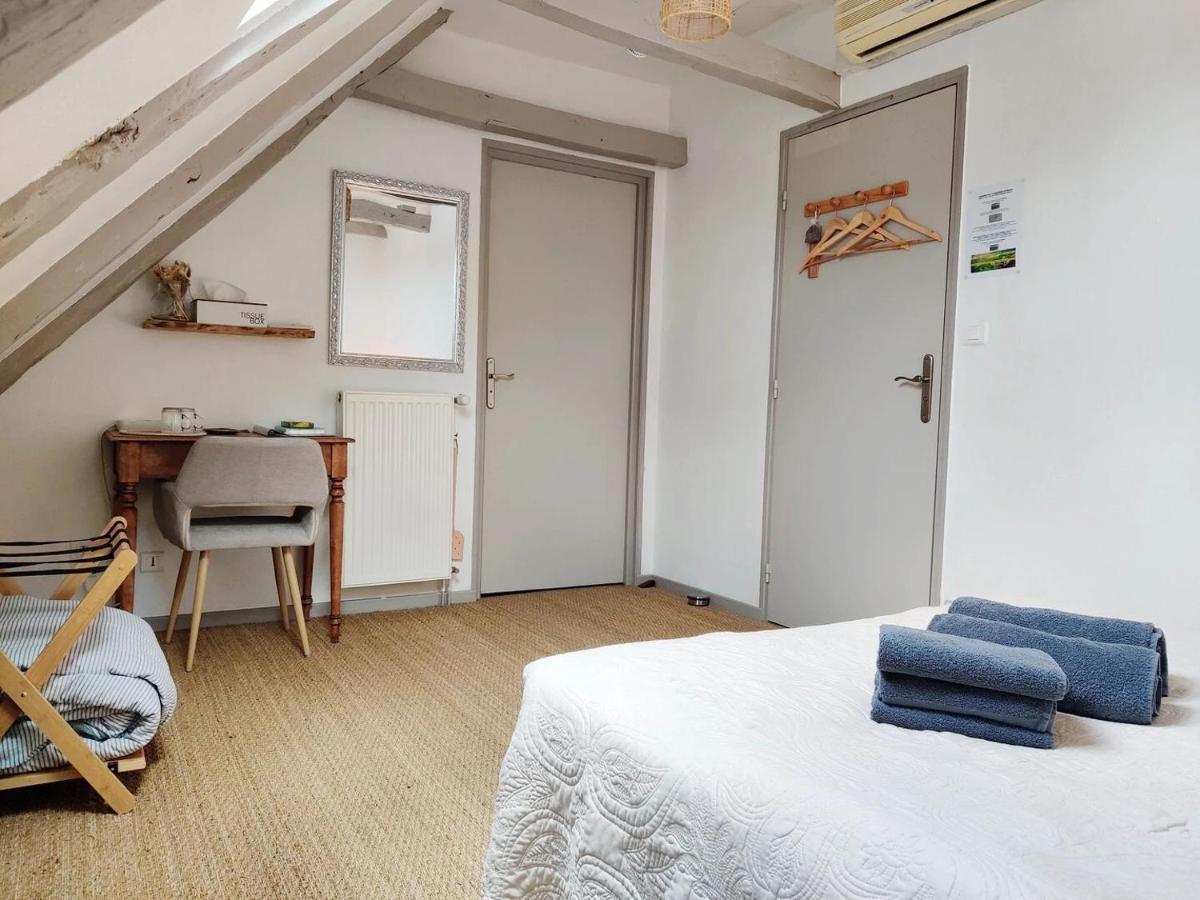 Maison D'Hotes La Grange 萨莱 外观 照片
